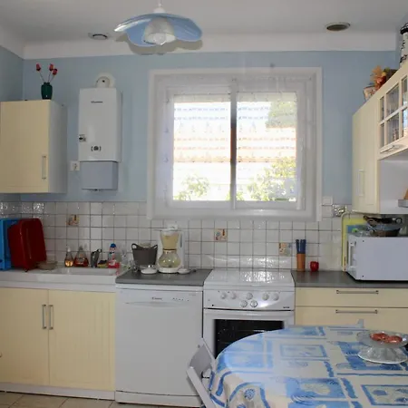 Maison De Famille A St Hilaire De Riez Дом отдыха Сент-Илер-де-Рье