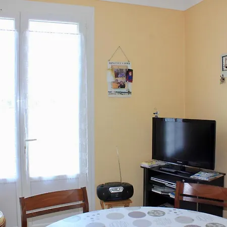 Maison De Famille A St Hilaire De Riez Дом отдыха *